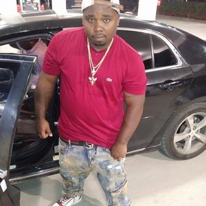 Meet your Posher, Markeis